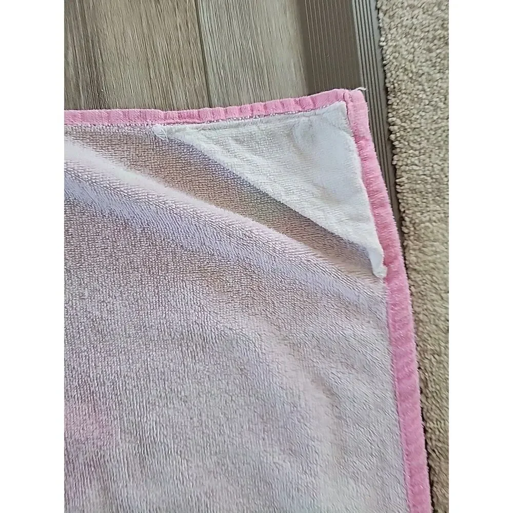Disney Minnie Mouse Hooded Towel for Baby Or Toddler Beach Or Home Hand Pockets